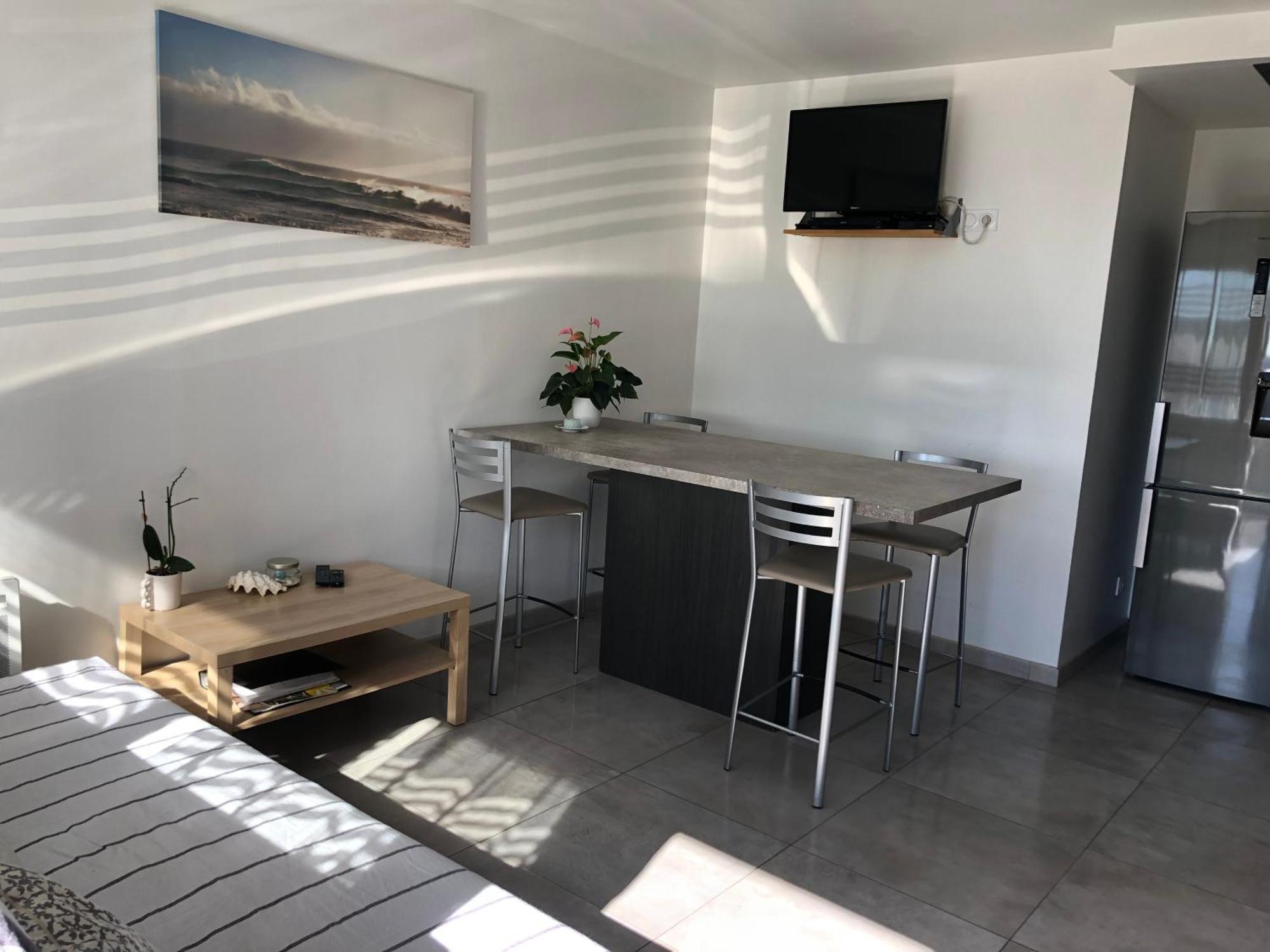 Appartement Sur La Colline Avec Acces Piscine Volx Exterior foto